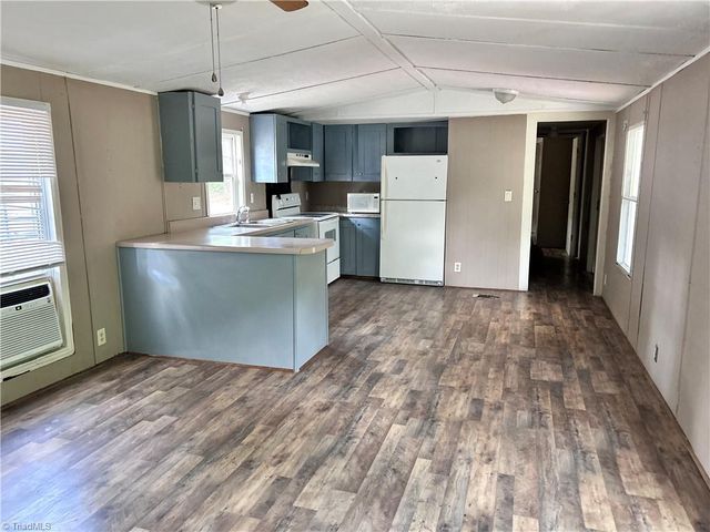 1270 Little Point Road, Randleman, NC 27317