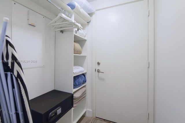 4111 S Ocean Dr 2207, Hollywood, FL 33019