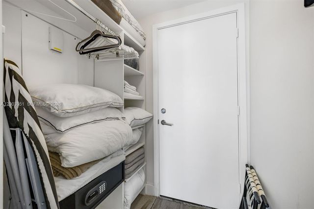 4111 S Ocean Dr 2207, Hollywood, FL 33019