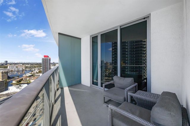 4111 S Ocean Dr 2207, Hollywood, FL 33019