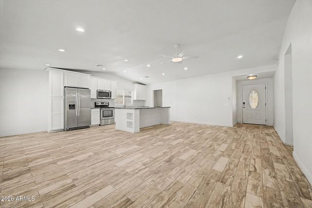 945 N CENTRAL Drive, Chandler, AZ 85224