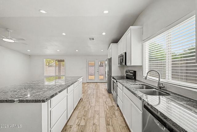 945 N CENTRAL Drive, Chandler, AZ 85224