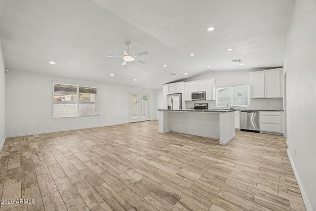 945 N CENTRAL Drive, Chandler, AZ 85224