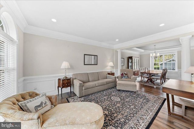 16 GREEN WAY DR, Doylestown, PA 18901