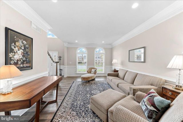 16 GREEN WAY DR, Doylestown, PA 18901