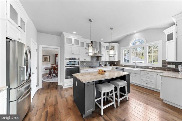 16 GREEN WAY DR, Doylestown, PA 18901