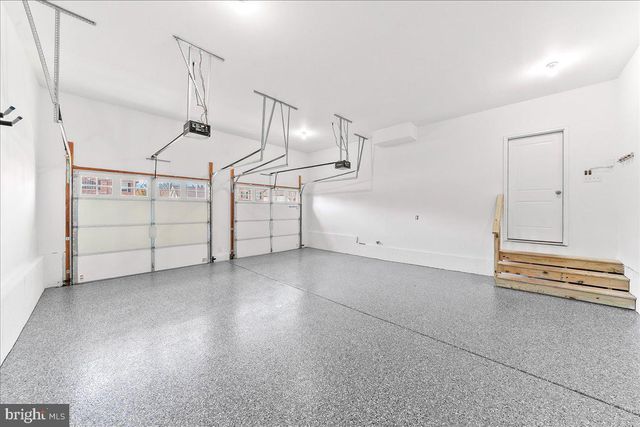 16 GREEN WAY DR, Doylestown, PA 18901