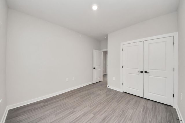 7711 Longmire Road 155, Conroe, TX 77304