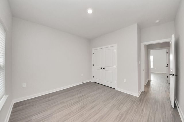 7711 Longmire Road 155, Conroe, TX 77304