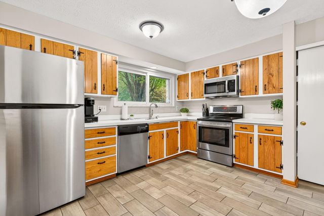 2428 Merbrook Road, Columbus, OH 43235