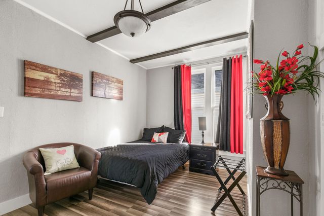 504 7th Street, Monett, MO 65708