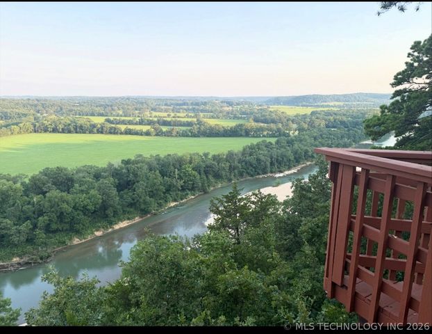 101 Flint Ridge Drive, Kansas, OK 74347