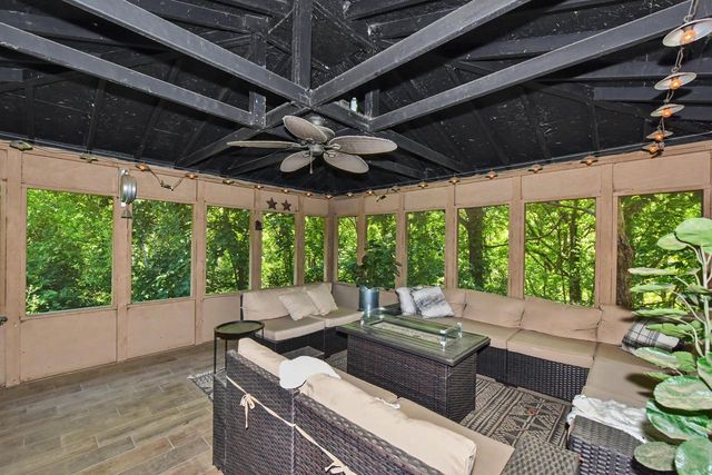 4935 Buena Park ROAD, Waterford, WI 53185