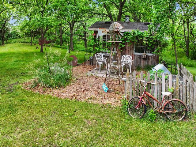 4935 Buena Park ROAD, Waterford, WI 53185