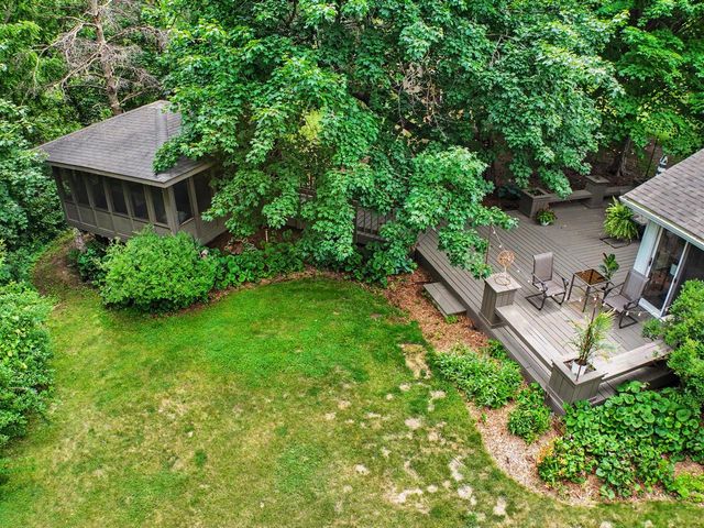 4935 Buena Park ROAD, Waterford, WI 53185