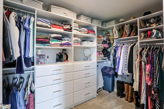 4401 Eaglecrest Place, Zionsville, IN 46077
