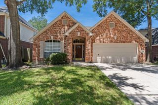 1719 Sandy Trail Court, Houston, TX 77339