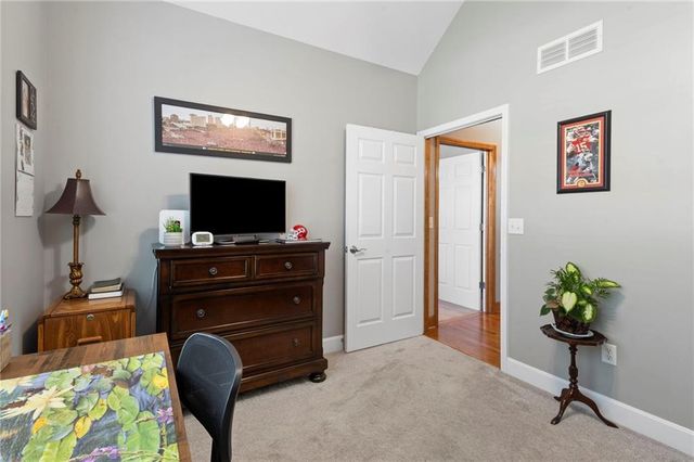 803 Cindy Lane, Raymore, MO 64083