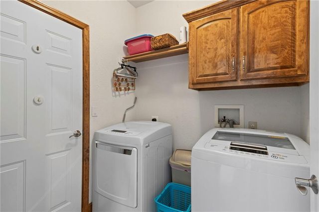 803 Cindy Lane, Raymore, MO 64083
