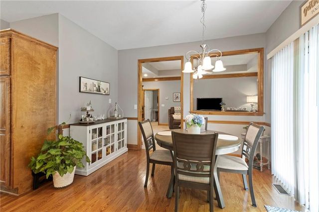 803 Cindy Lane, Raymore, MO 64083