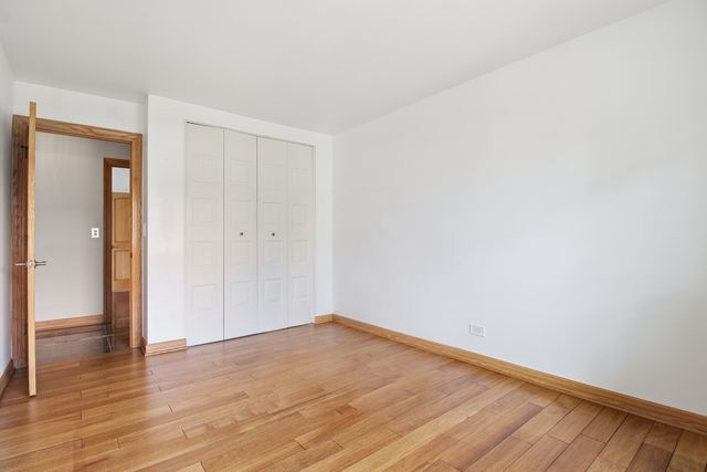 9529 Bronx Avenue 401, Skokie, IL 60077