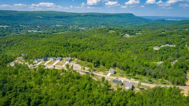 101 Cascade Drive, Rossville, GA 30741