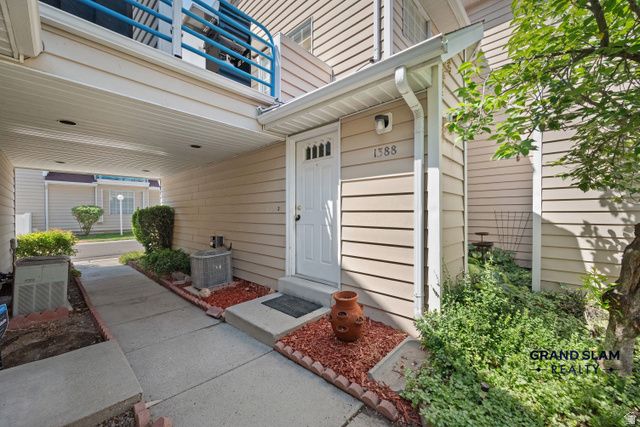 1388 W OCEAN CT, Taylorsville, UT 84123