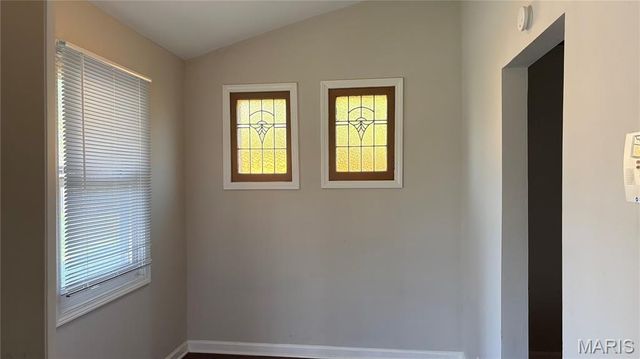 426 Bluff Drive, St Louis, MO 63137