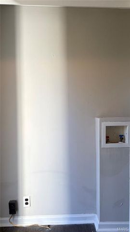 426 Bluff Drive, St Louis, MO 63137