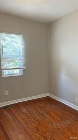 426 Bluff Drive, St Louis, MO 63137