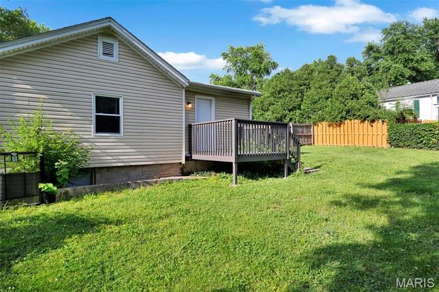 426 Bluff Drive, St Louis, MO 63137