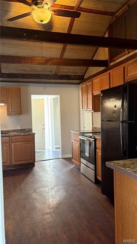 426 Bluff Drive, St Louis, MO 63137