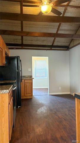 426 Bluff Drive, St Louis, MO 63137