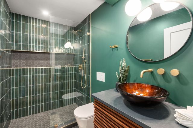 31 Conwell Ave, Somerville, MA 02144