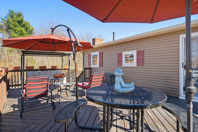 129 Brady Circle, Manchester, NH 03109