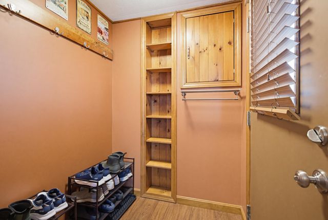 129 Brady Circle, Manchester, NH 03109