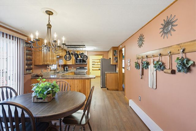 129 Brady Circle, Manchester, NH 03109