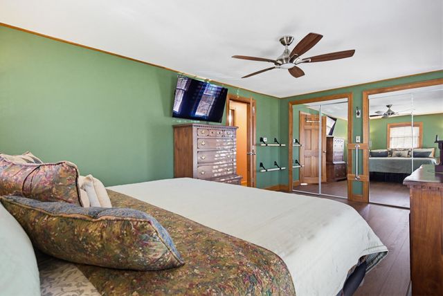 129 Brady Circle, Manchester, NH 03109