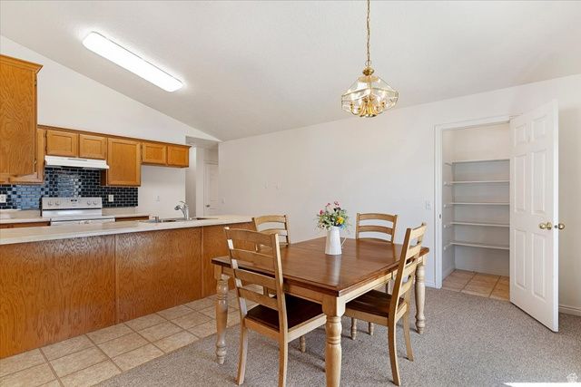 1450 BLACK MOUNTAIN DR, Ogden, UT 84405