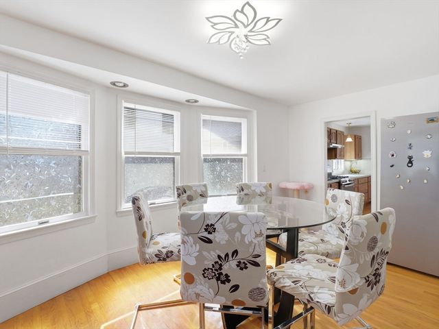 19 Elm Ct, Andover, MA 01810