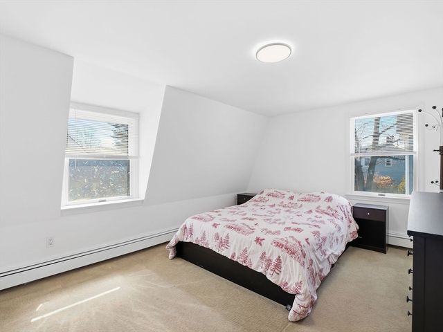 19 Elm Ct, Andover, MA 01810