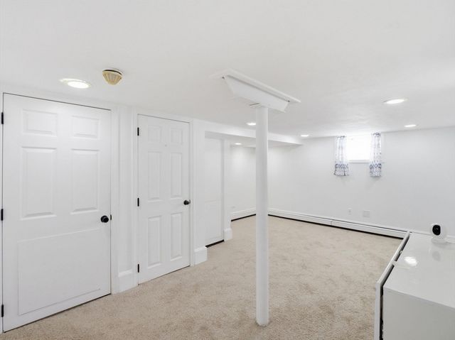 19 Elm Ct, Andover, MA 01810