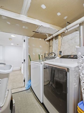 19 Elm Ct, Andover, MA 01810