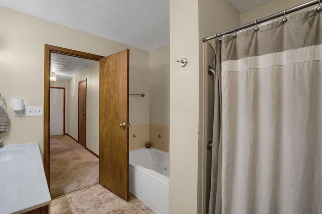 353 Bass Lane, Senecaville, OH 43780