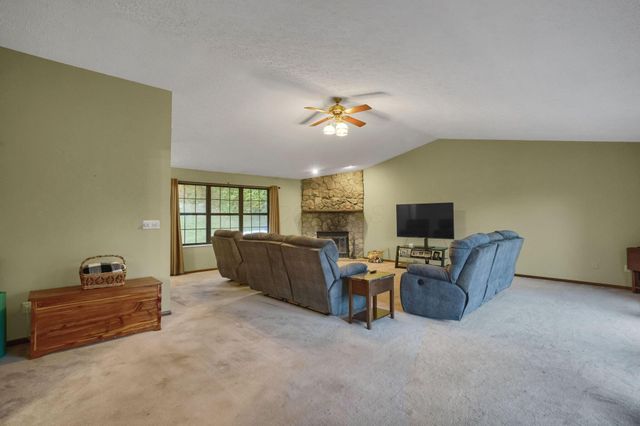 353 Bass Lane, Senecaville, OH 43780