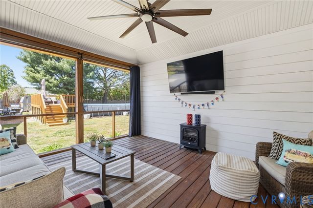 8040 Quinton Cir, Quinton, VA 23141
