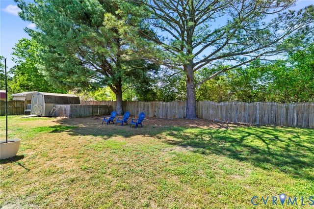 8040 Quinton Cir, Quinton, VA 23141