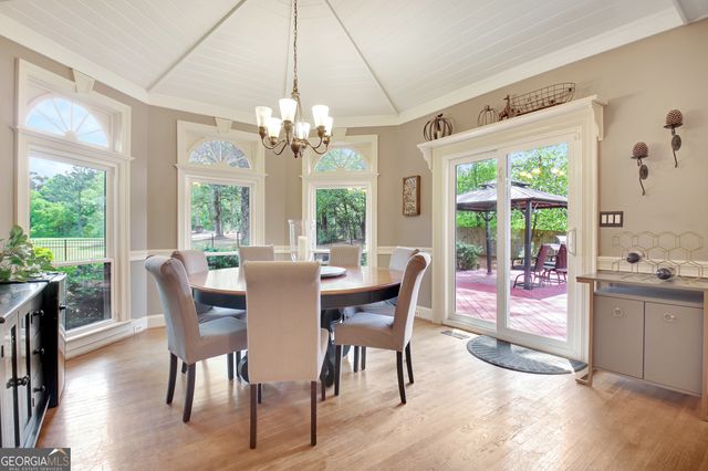 110 Sandtrap Ridge, Peachtree City, GA 30269