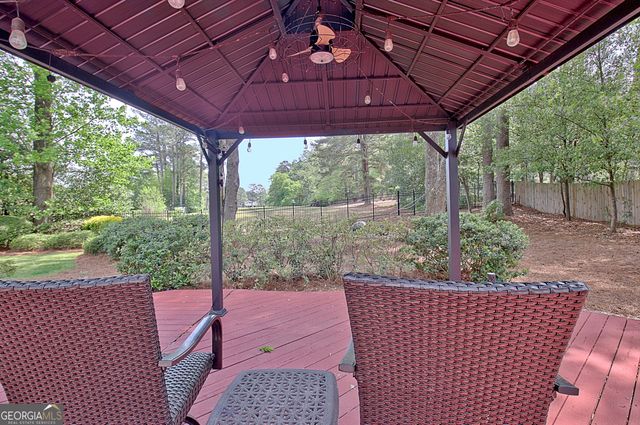 110 Sandtrap Ridge, Peachtree City, GA 30269