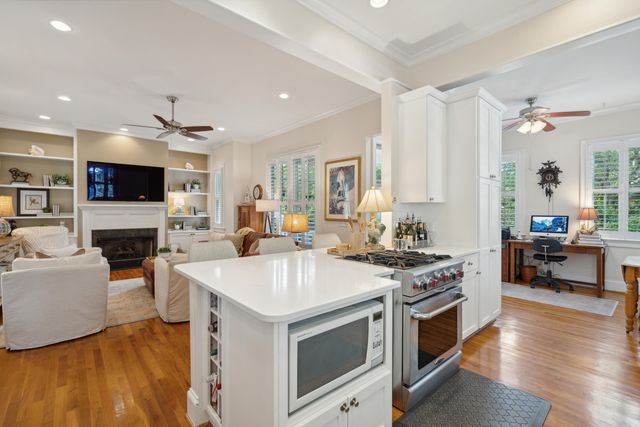 50 Serendipity Street, Mount Pleasant, SC 29464